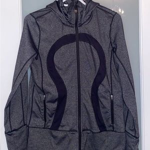 Lululemon Black and Grey In Stride Jacket